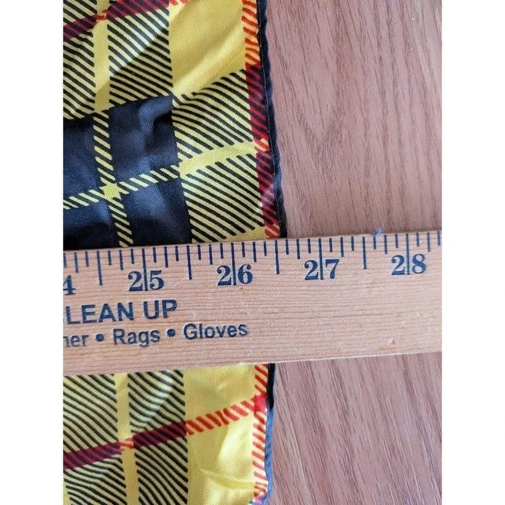 Vintage Glentex Scarf Devonshire Regiment England Plaid Silk Blend Japan 26.5